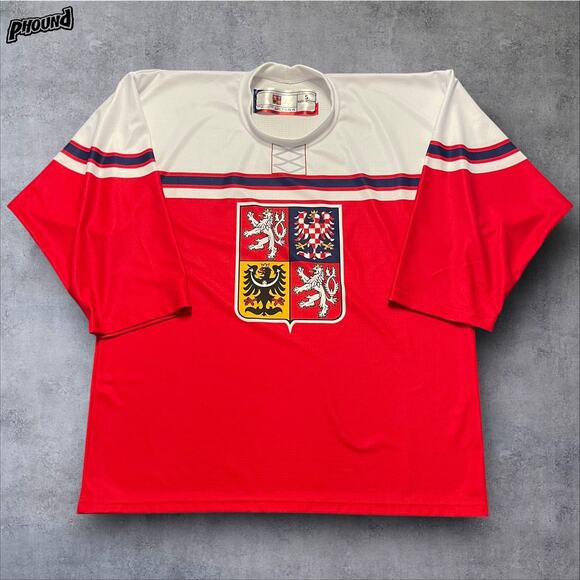 Czech Republic Hockey Jersey Shirt Mens Small Red White NHL Ice Hockey Crest EU - Picture 1 of 10